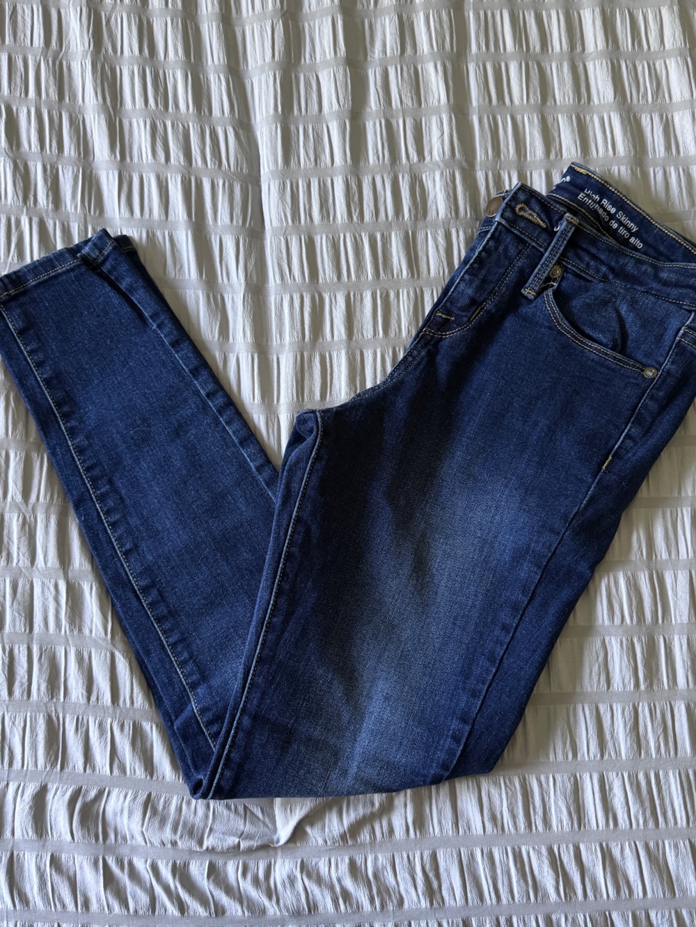 Skinny Jeans in Dark Indigo Denim